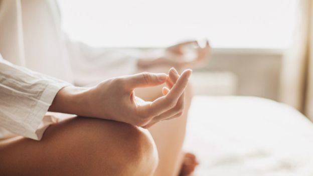 Em vez de relaxar, meditação pode provocar crises mentais, diz psicólogo