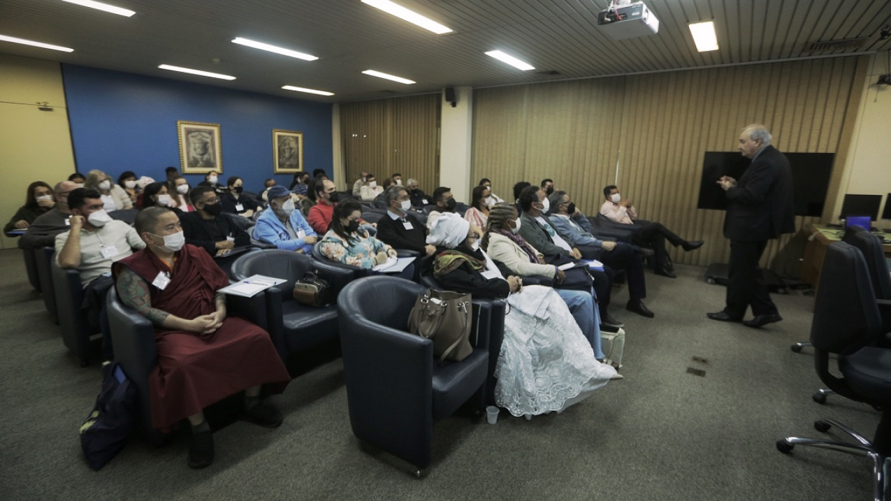 Grupo inter-religioso visita CEMADEN e INPE