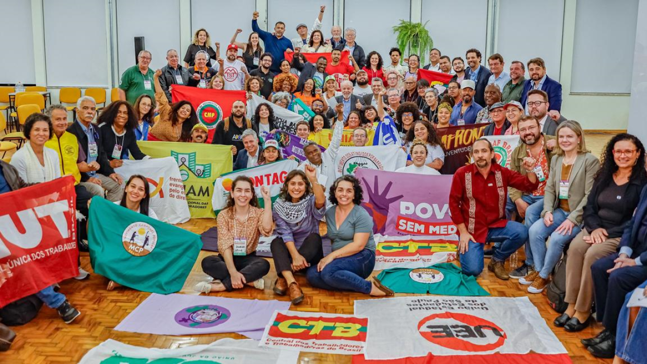 Lula se reúne com Movimentos Sociais em São Paulo para discutir desafios e expectativas